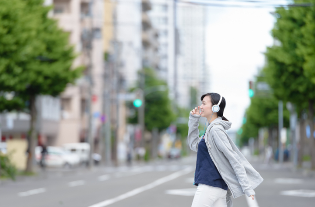 住むならどっち 住宅街と幹線道路沿い Online Stage